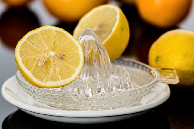 Comment choisir son extracteur de jus : guide comparatif